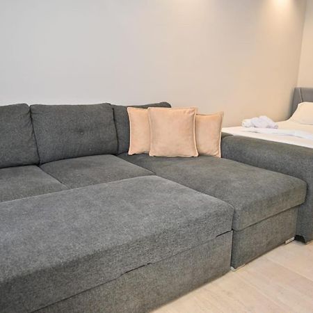Andi Apartments Durrës 外观 照片