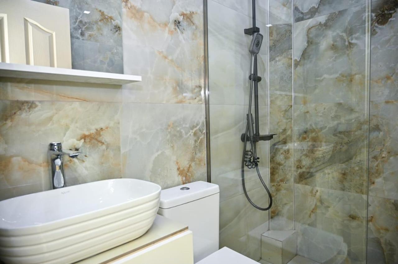 Andi Apartments Durrës 外观 照片