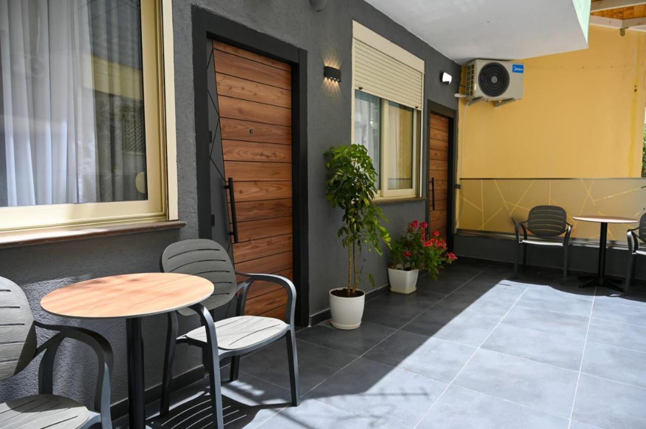 Andi Apartments Durrës 外观 照片
