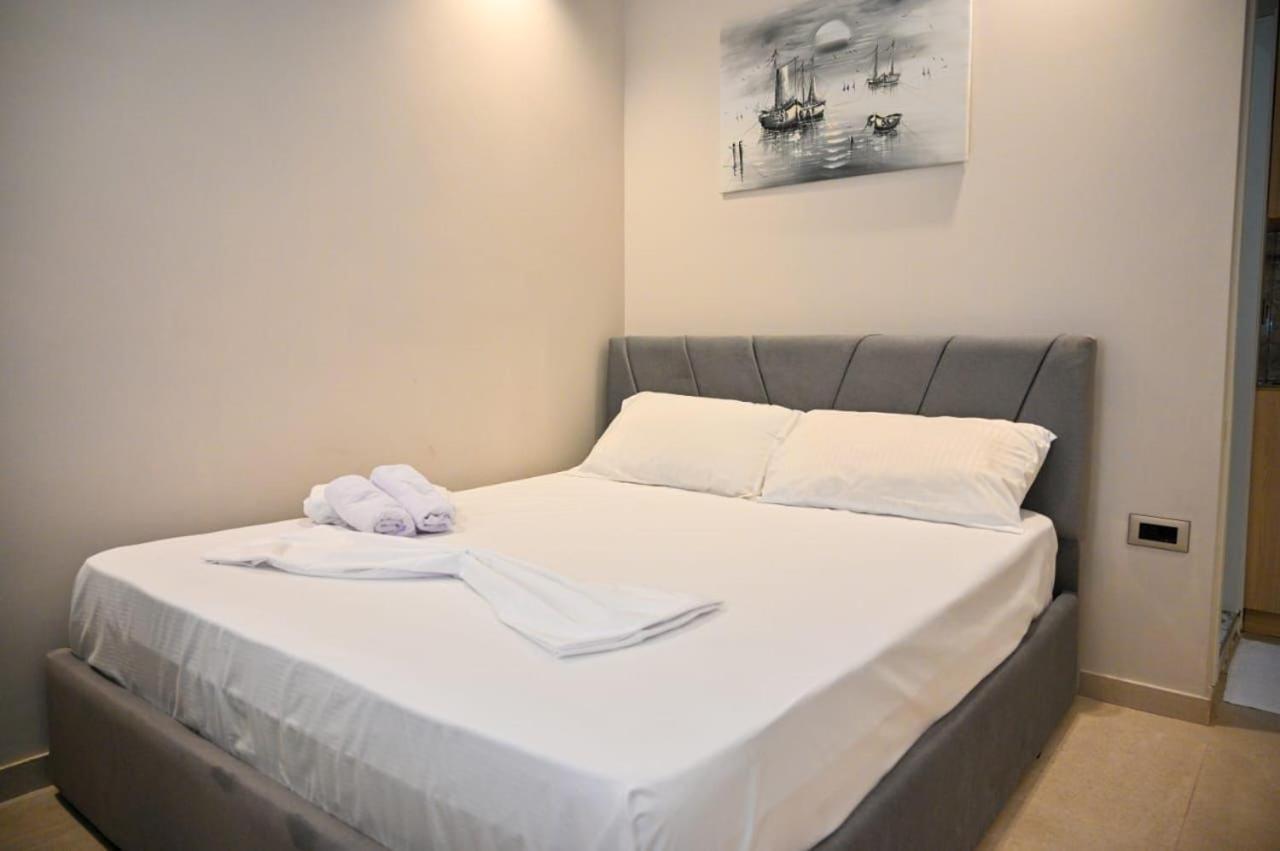 Andi Apartments Durrës 外观 照片