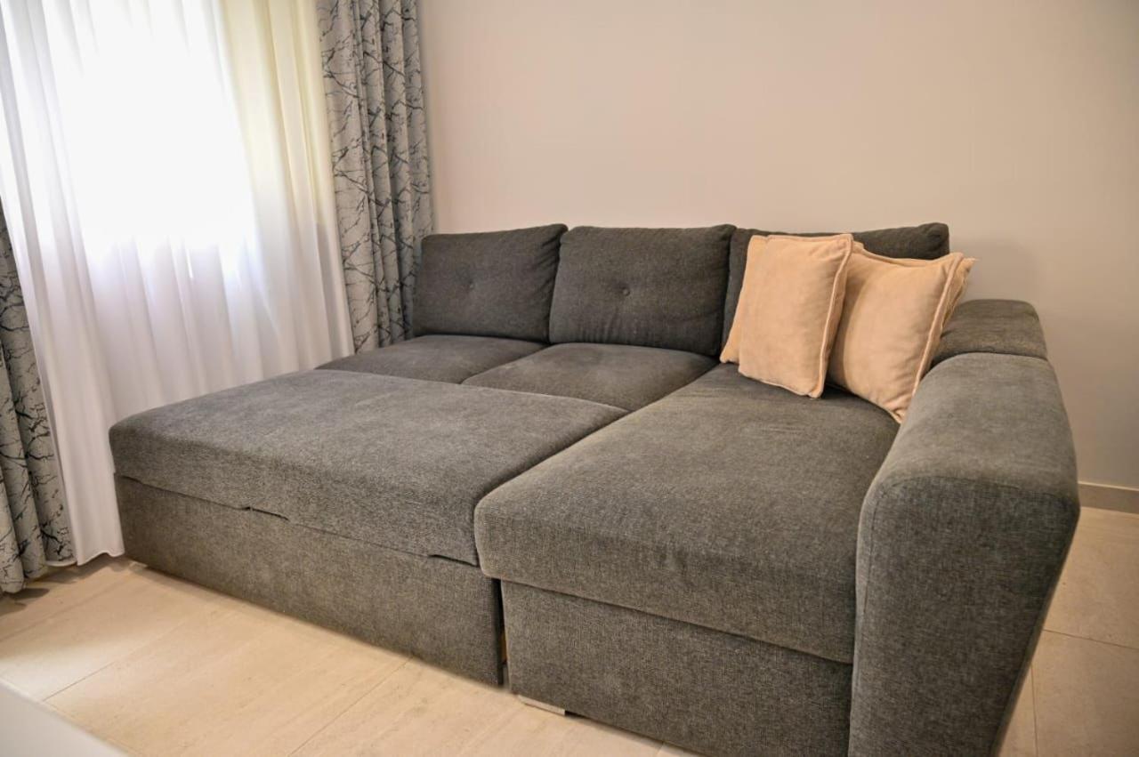 Andi Apartments Durrës 外观 照片